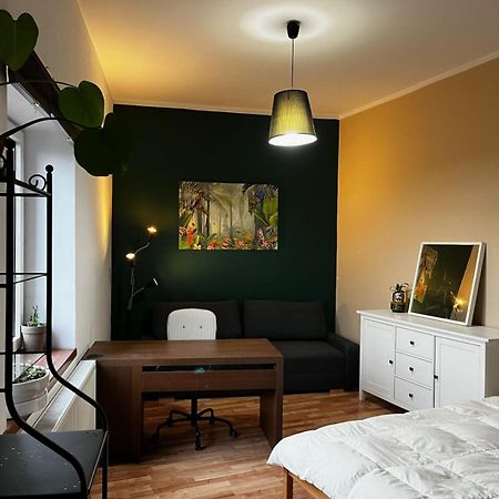 Cozy Apartments And Rooms Katowice Ngoại thất bức ảnh