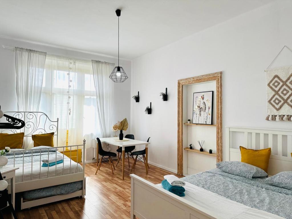 Cozy Apartments And Rooms Katowice Ngoại thất bức ảnh
