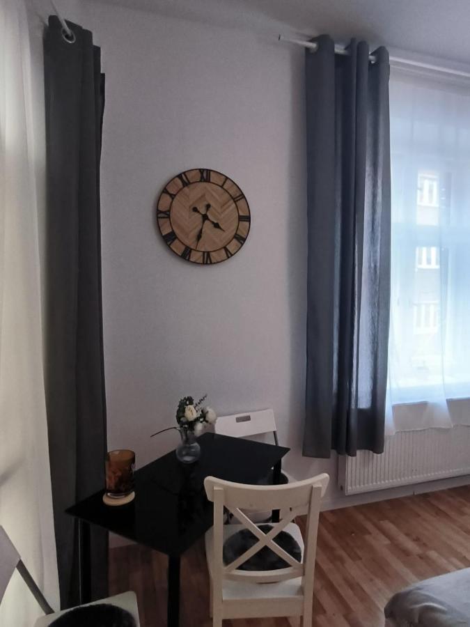 Cozy Apartments And Rooms Katowice Ngoại thất bức ảnh