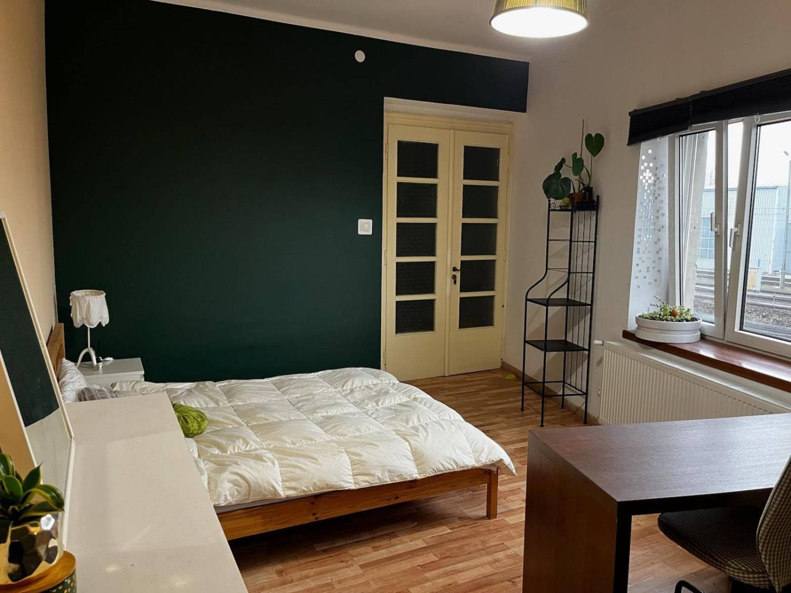 Cozy Apartments And Rooms Katowice Ngoại thất bức ảnh